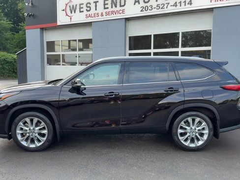 Used 2020 Toyota Highlander Limited AWD/4WD image 8