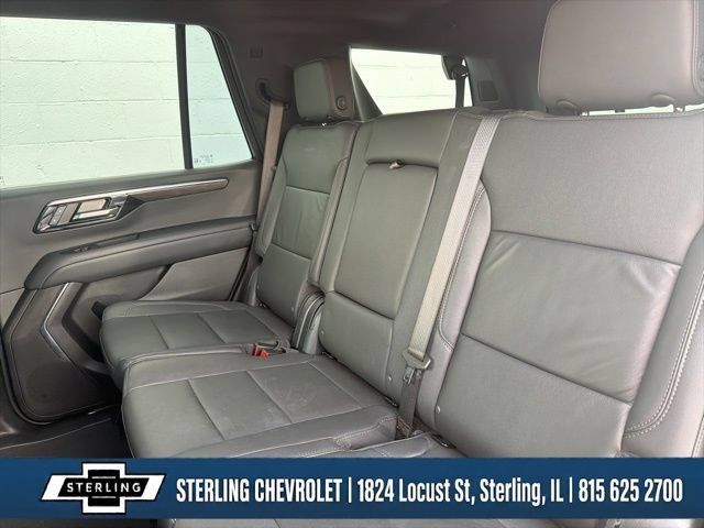 Used 2025 Chevrolet Tahoe LT AWD/4WD image 15