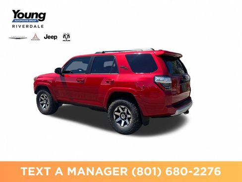 Used 2023 Toyota 4Runner TRD Off-Road Premium w/ Moonroof Package AWD/4WD image 3
