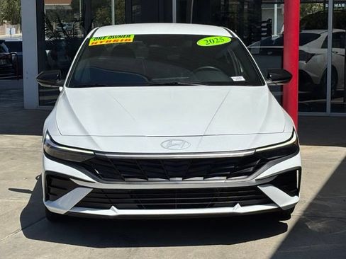 Used 2025 Hyundai Elantra SEL FWD image 9