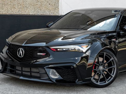 Used 2025 Acura Integra Type S FWD image 4