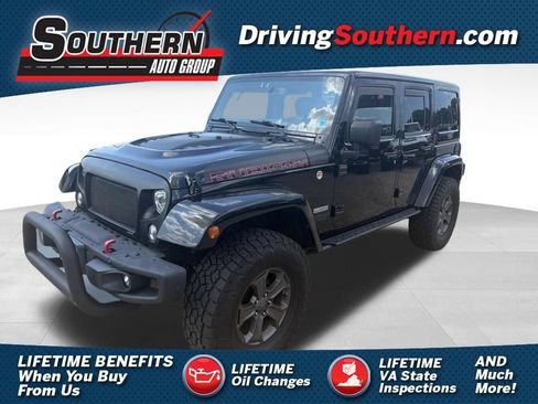 Used 2017 Jeep Wrangler Unlimited Rubicon AWD/4WD image 1