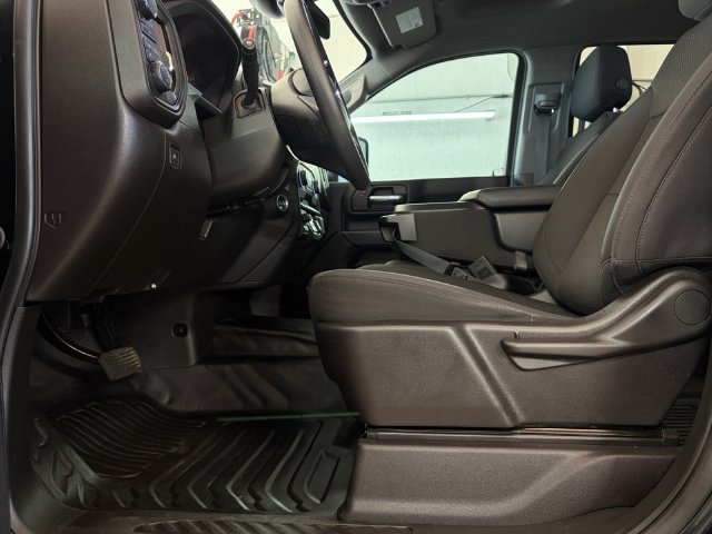 Used 2024 Chevrolet Silverado 3500 W/T AWD/4WD image 14