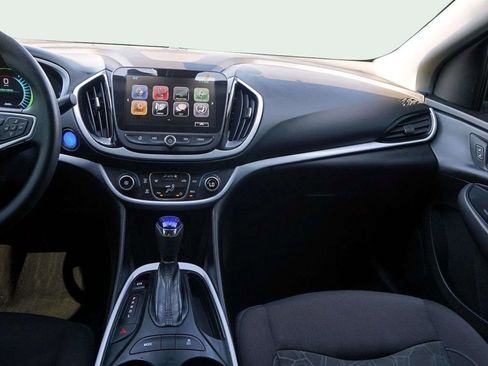 Used 2018 Chevrolet Volt LT image 20