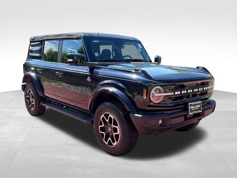 Certified 2021 Ford Bronco Outer Banks AWD/4WD image 1