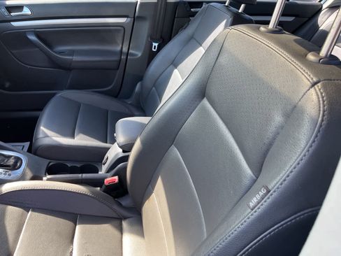 Used 2008 Volkswagen Jetta SE image 24