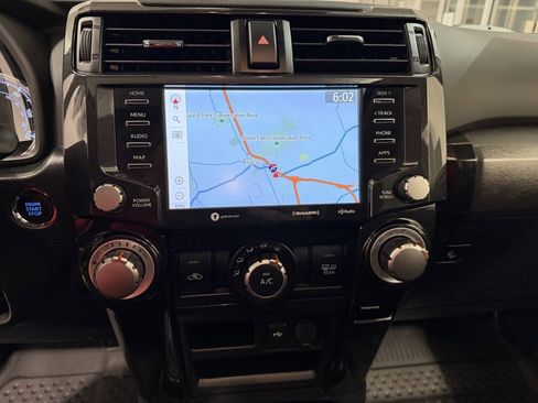 Used 2021 Toyota 4Runner Venture w/ Moonroof Package image 17