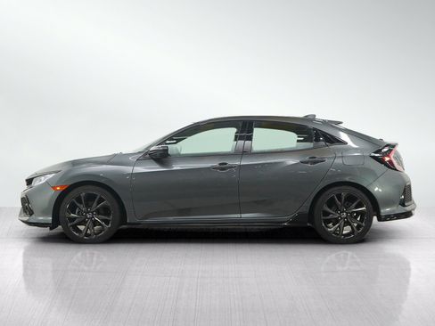 Used 2018 Honda Civic Sport image 2