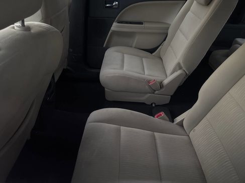 Used 2008 Ford Taurus X SEL image 7