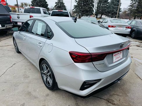 Used 2019 Kia Forte S w/ S Premium Package image 4