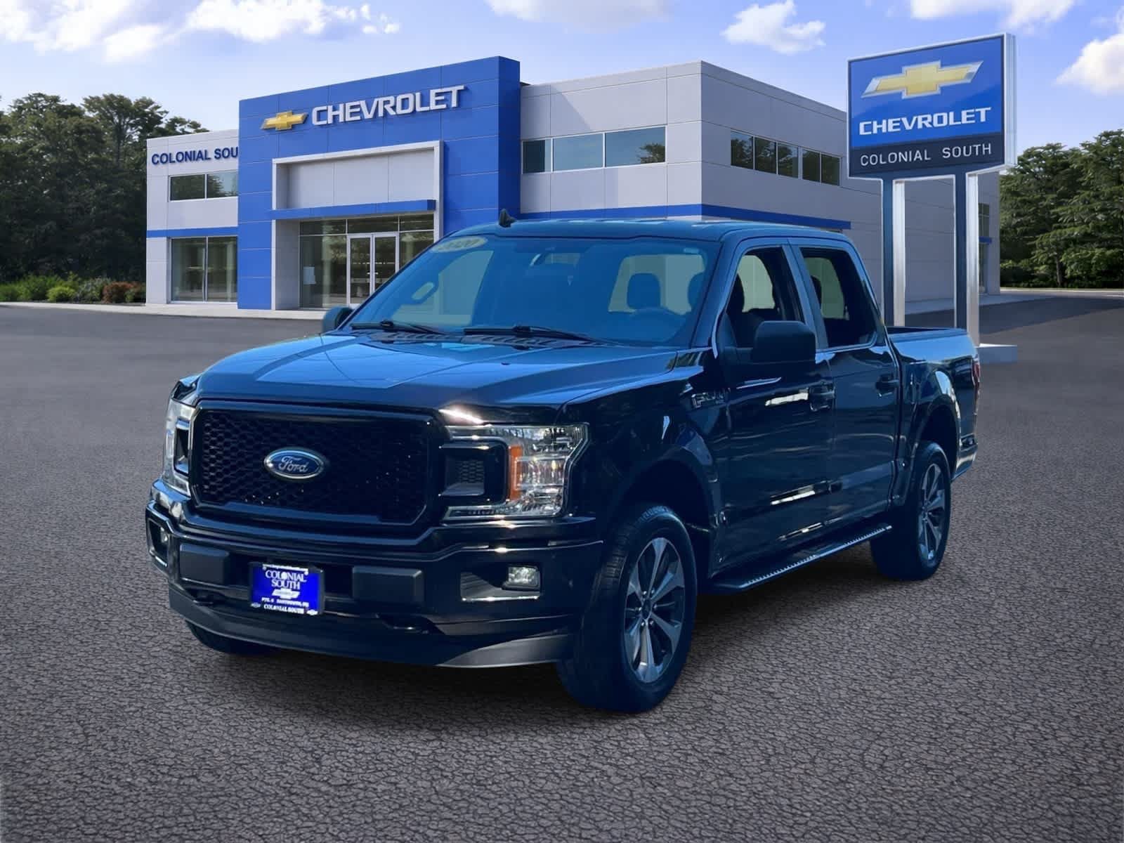 Used 2020 Ford F150 XL w/ Equipment Group 101A Mid AWD/4WD image 2
