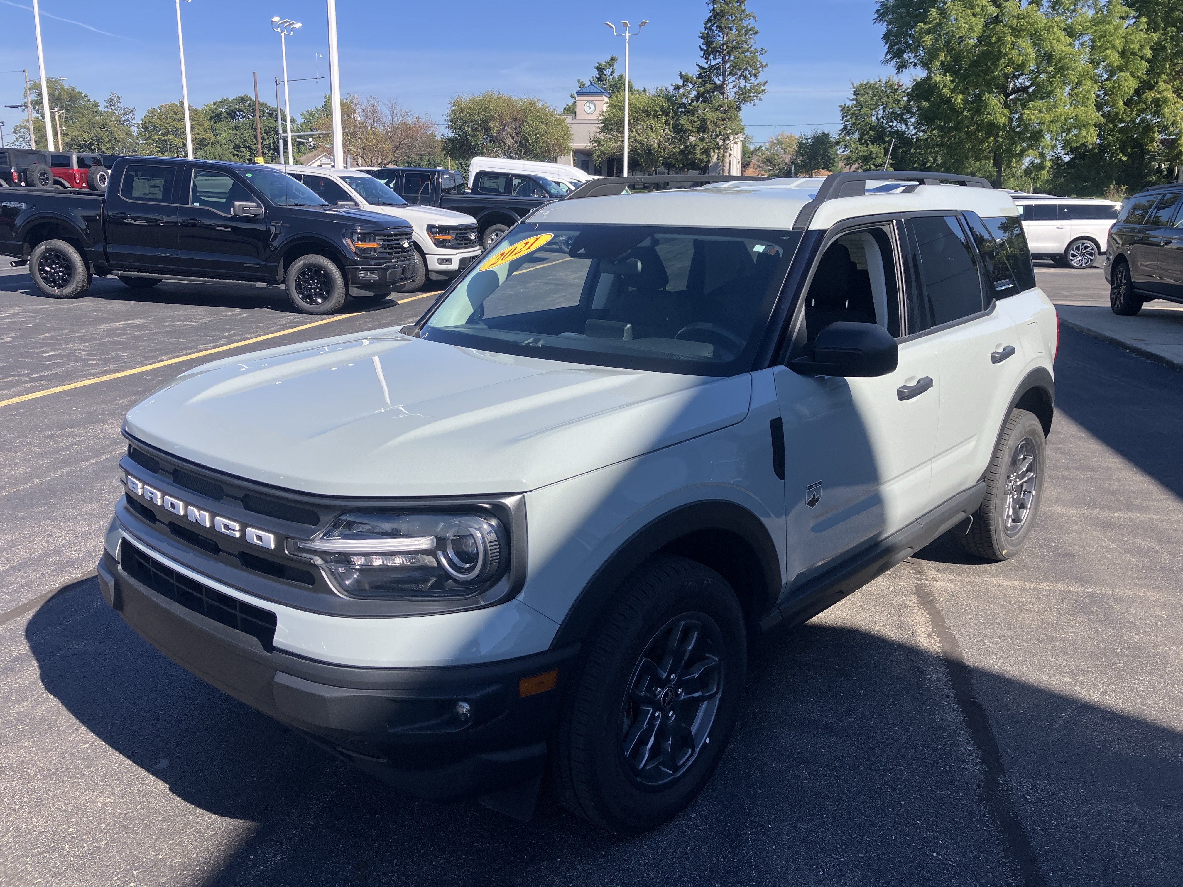 Used 2021 Ford Bronco Sport Big Bend w/ Big Bend Package (96B) AWD/4WD image 3