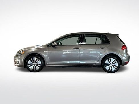 Used 2016 Volkswagen e-Golf SEL Premium w/ Driver Assistance Package image 7