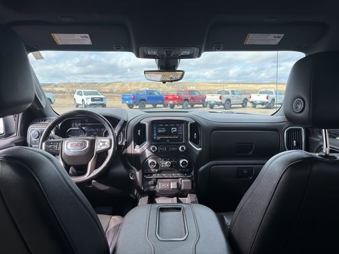 Used 2021 GMC Sierra 1500 AT4 w/ Technology Package image 32