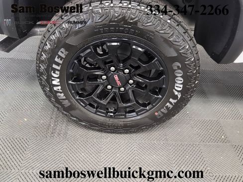 New 2026 GMC Canyon Elevation RWD image 36