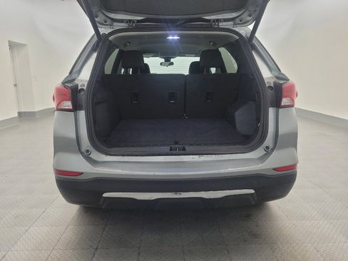 Used 2023 Chevrolet Equinox LT AWD/4WD image 29