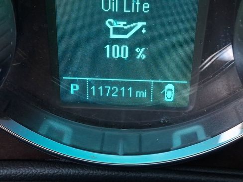 Used 2015 Chevrolet Cruze LTZ w/ Sun, Sound and Sport Package FWD image 17