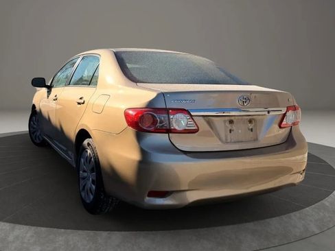 Used 2012 Toyota Corolla LE image 6