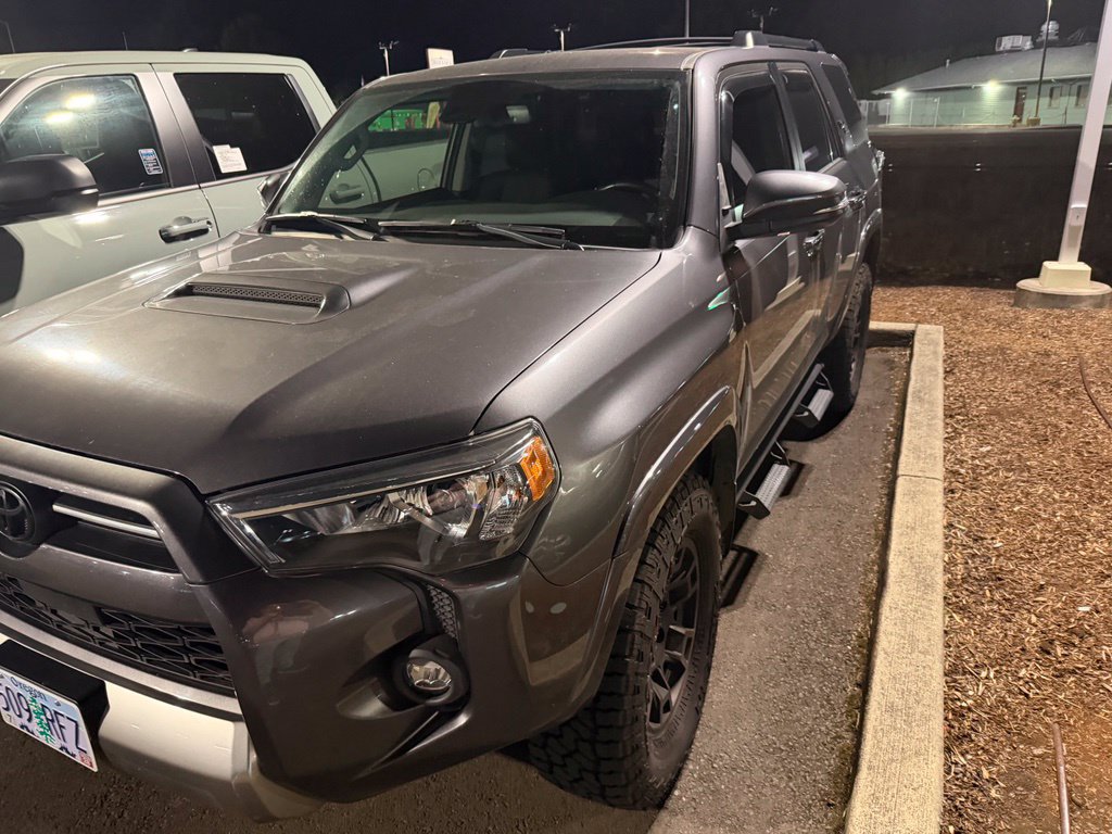 Used 2023 Toyota 4Runner TRD Off-Road Premium AWD/4WD image 2