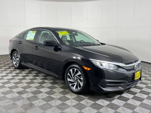 Used 2017 Honda Civic EX image 2