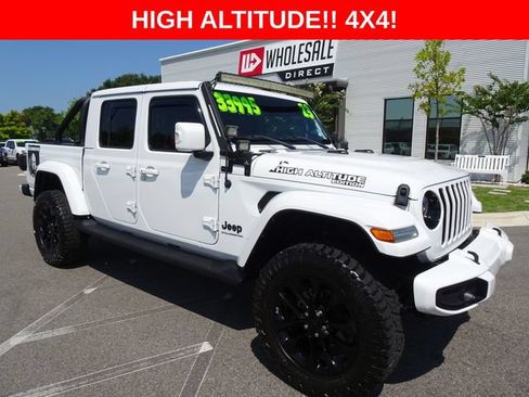 Used 2023 Jeep Gladiator Overland AWD/4WD image 1