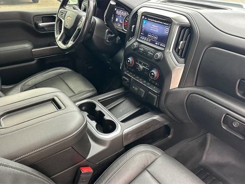 Used 2019 Chevrolet Silverado 1500 LTZ w/ LTZ Premium Package image 15