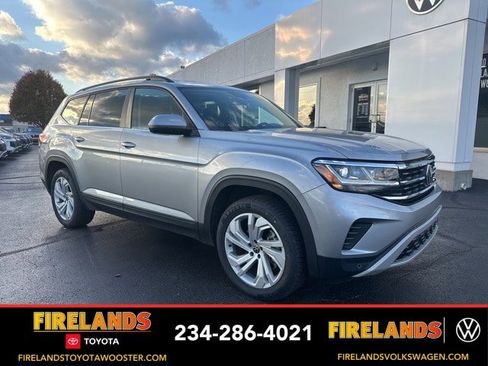 Used 2022 Volkswagen Atlas SE image 1