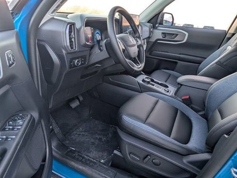 New 2025 Ford Bronco Sport Outer Banks image 7