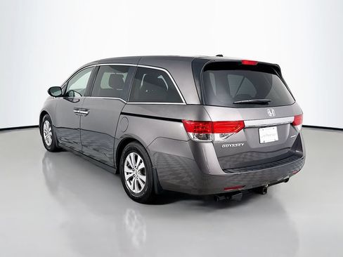 Used 2016 Honda Odyssey SE image 3