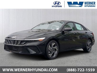 New 2025 Hyundai Elantra SEL