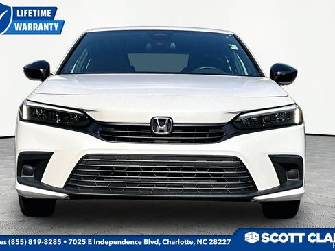 Used 2024 Honda Civic Sport image 2