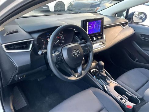 Used 2024 Toyota Corolla LE FWD image 17