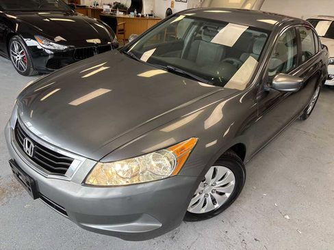 Used 2009 Honda Accord LX image 9