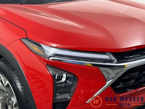 New 2026 Chevrolet Trax LT w/ Driver Confidence Package FWD image 36