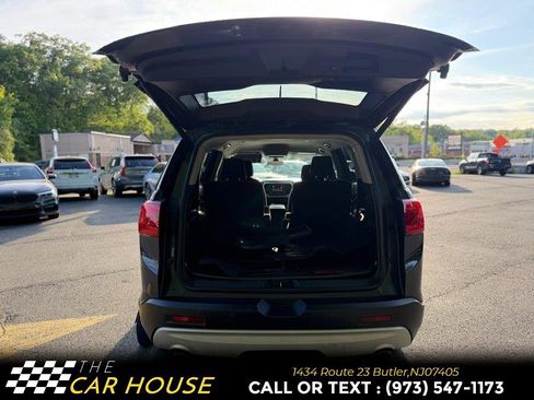 Used 2019 GMC Acadia SLE w/ Driver Alert Package I FWD image 17