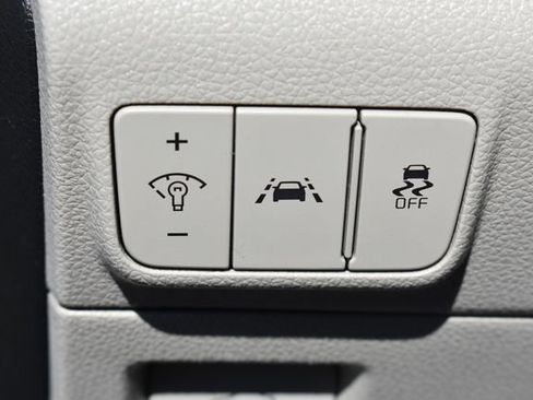 Certified 2021 Kia K5 LXS AWD/4WD image 22