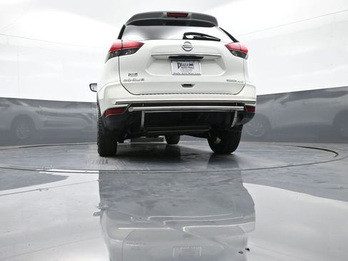 Used 2019 Nissan Rogue S w/ Special Edition Package image 29