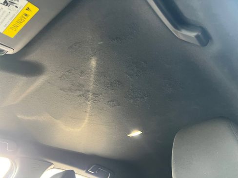 Certified 2022 MAZDA MAZDA3 s image 21