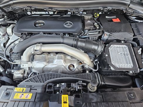 Used 2025 Mercedes-Benz GLA 250 image 29