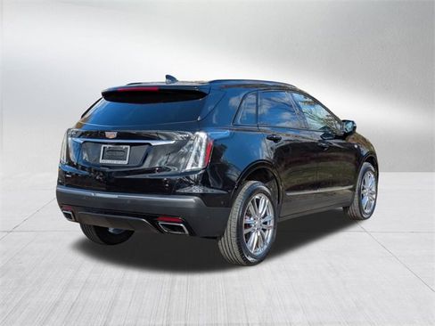 Certified 2022 Cadillac XT5 Sportv w/ Technology Package image 5