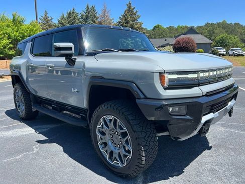 Used 2024 GMC Hummer EV 3X AWD/4WD image 27