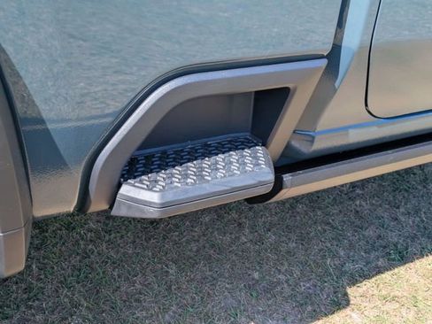 New 2026 Chevrolet Silverado 2500 ZR2 w/ LPO, Dark Essentials Package AWD/4WD image 34