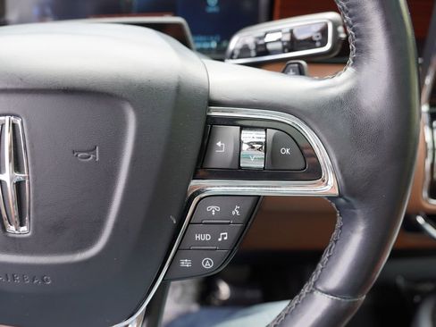 Used 2022 Lincoln Navigator Reserve AWD/4WD image 41