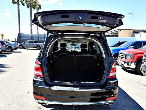 Used 2012 Mercedes-Benz GL 450 4MATIC image 8