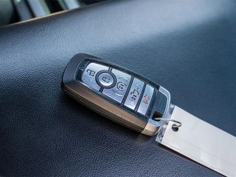 Used 2023 Ford F150 Raptor image 34