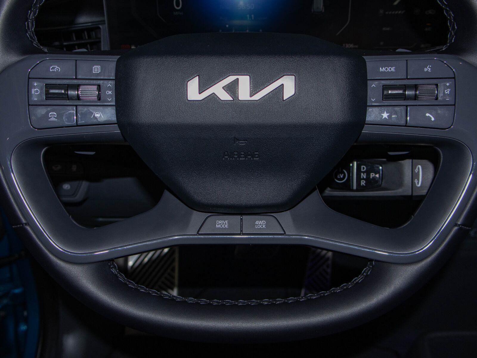 Used 2024 Kia EV9 GT-Line AWD/4WD image 12
