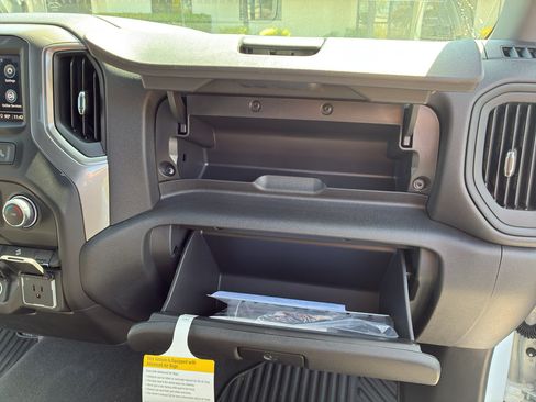 New 2026 Chevrolet Silverado 1500 Custom Trail Boss w/ LPO, Dark Essentials Package AWD/4WD image 56