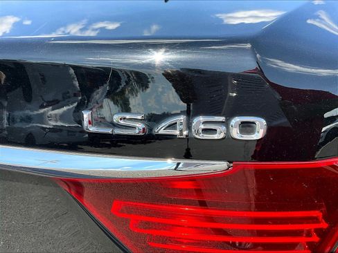 Used 2014 Lexus LS 460 AWD w/ Comfort Package image 24