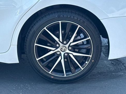 Certified 2024 Toyota Camry SE w/ Blackout Package (TMS) FWD image 17
