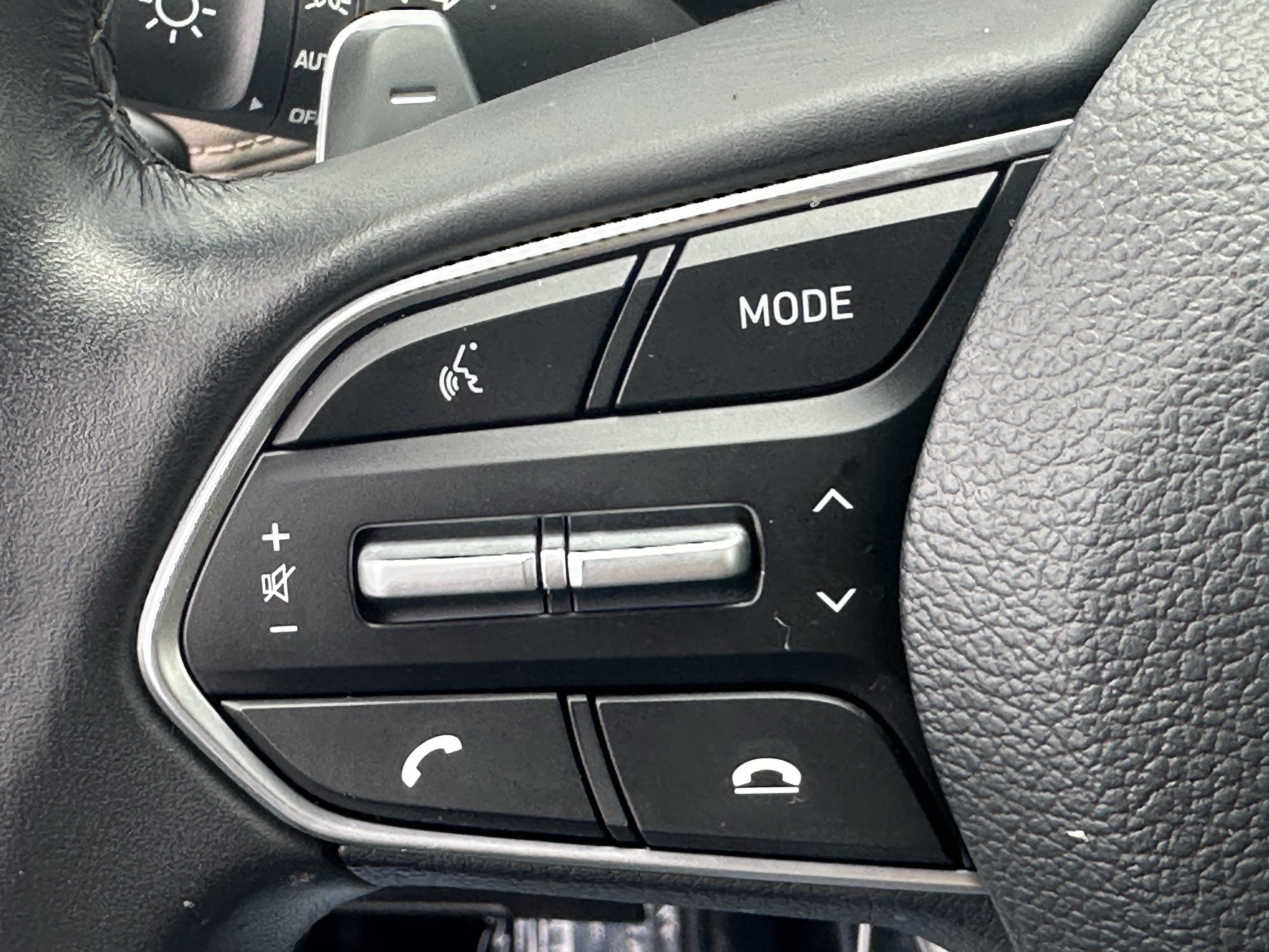 Used 2023 Hyundai Santa Fe SEL FWD image 23